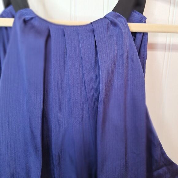 Maurices Womens Size 2 US 24/26W Tie Neck Pleated‎ Front Sleeveless Blouson Top - Picture 4 of 10